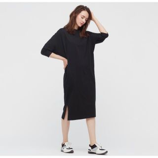 ユニクロ(UNIQLO)の7分袖ワンピース(ロングワンピース/マキシワンピース)