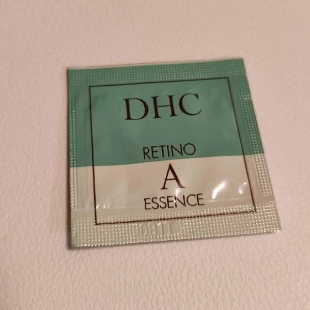 DHC(ディーエイチシー)のDHC薬用 レチノa エッセンス サンプル 試供品 コスメ/美容のスキンケア/基礎化粧品(アイケア/アイクリーム)の商品写真