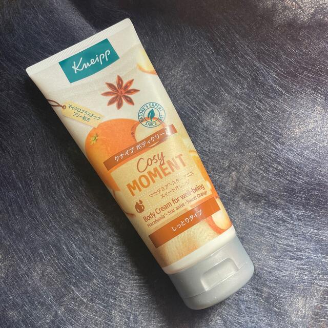 Kneipp(クナイプ)のクナイプ ボディクリーム コージーモーメント(200ml)  コスメ/美容のボディケア(ボディクリーム)の商品写真