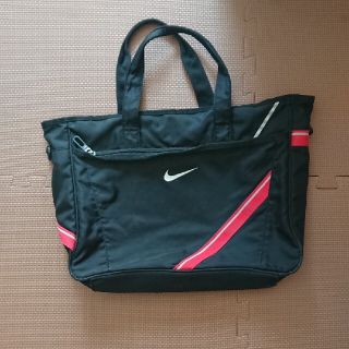 ナイキ(NIKE)のナイキ レッスンバック 手提げ(レッスンバッグ)