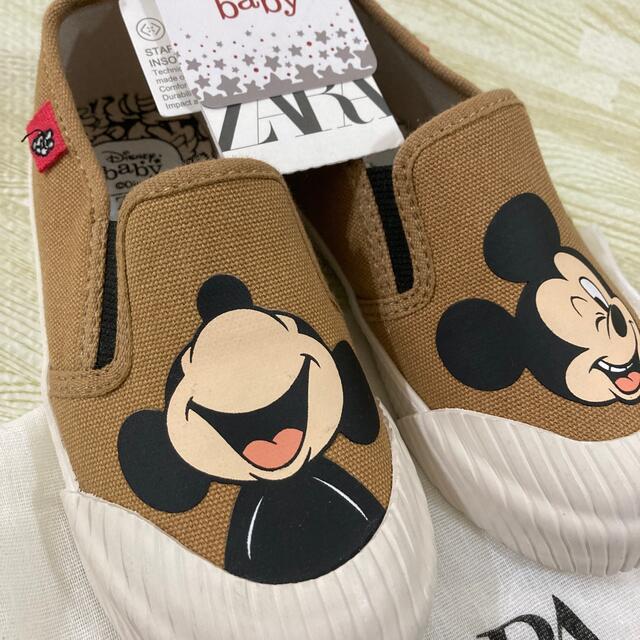 ZARA KIDS(ザラキッズ)の値下げ✨ZARA baby Disney シューズ17.0 （16サイズ相当） キッズ/ベビー/マタニティのキッズ靴/シューズ(15cm~)(スニーカー)の商品写真