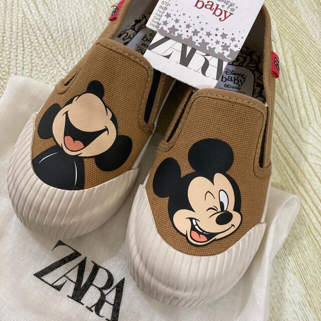 ZARA KIDS(ザラキッズ)の値下げ✨ZARA baby Disney シューズ17.0 （16サイズ相当） キッズ/ベビー/マタニティのキッズ靴/シューズ(15cm~)(スニーカー)の商品写真