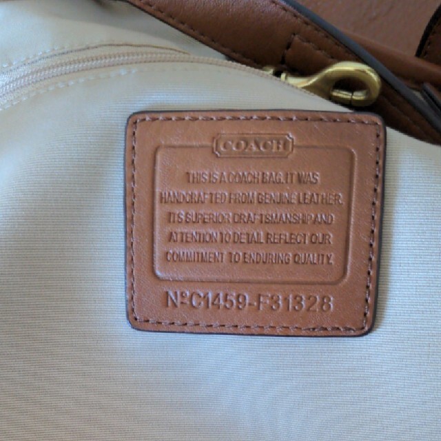 COACH　カバン　カバンを入れる袋付き 2