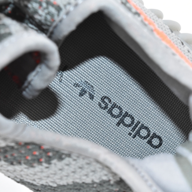 adidas アディダス スニーカー