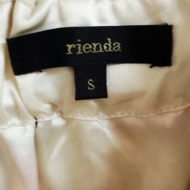 rienda(リエンダ)の未使用 rienda ワンピース レディースのワンピース(ミニワンピース)の商品写真