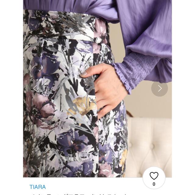 tiara(ティアラ)のティアラ　ペインティング　フラワー　タイト　スカート  メルローズ  ブラウス レディースのスカート(ロングスカート)の商品写真