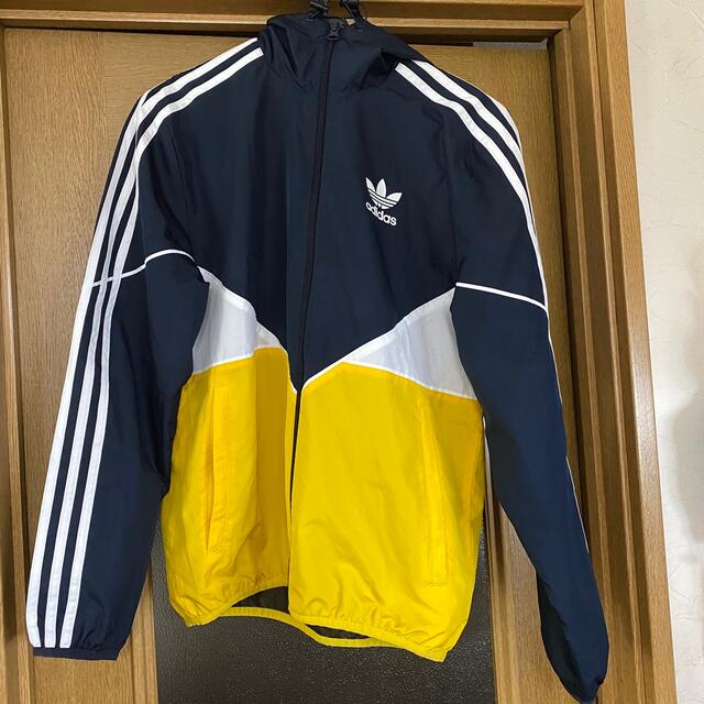 adidas カモナイロンパーカー