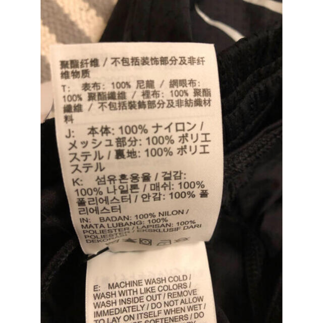 NIKE(ナイキ)の新品 NIKE ナイキ レディース ショートパンツ ラン スウッシュ ランニング レディースのパンツ(ショートパンツ)の商品写真