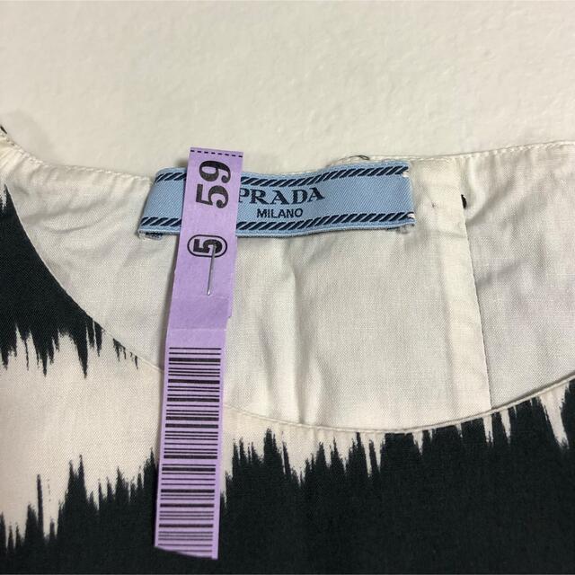 PRADA(プラダ)のPRADA♡半袖トップス レディースのトップス(Tシャツ(半袖/袖なし))の商品写真