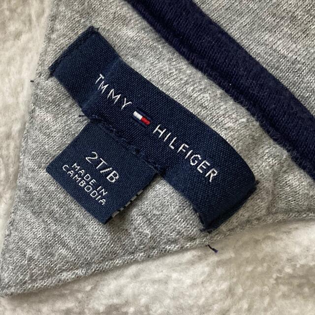 TOMMY HILFIGER(トミーヒルフィガー)のトミーヒルフィガー　パーカー キッズ/ベビー/マタニティのベビー服(~85cm)(ジャケット/コート)の商品写真