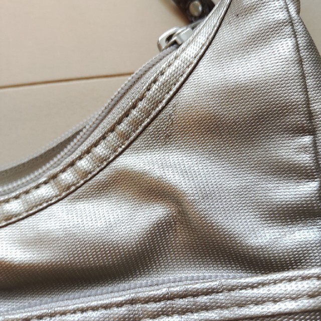 adidas(アディダス)のアディダス　ショルダーバッグ メンズのバッグ(ショルダーバッグ)の商品写真