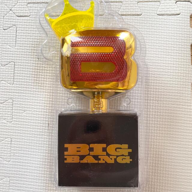 BIGBANG(ビッグバン)のBIGBANG ペンライト　10th エンタメ/ホビーのタレントグッズ(アイドルグッズ)の商品写真