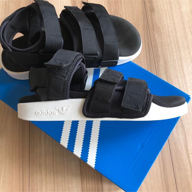 adidas(アディダス)のadidasadilettesandal w アディダス アディレッタ サンダル レディースの靴/シューズ(サンダル)の商品写真