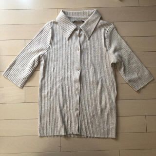 ザラ(ZARA)のZARA トップス　未使用品(カットソー(半袖/袖なし))