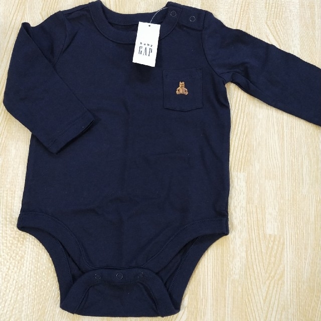 babyGAP(ベビーギャップ)のyukino様専用　babyGAP ロンパース　紺と白おまとめ キッズ/ベビー/マタニティのベビー服(~85cm)(ロンパース)の商品写真