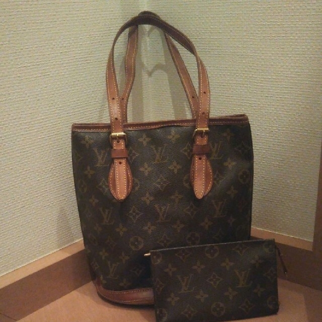 LOUIS VUITTON トートバッグ バケットPM モノグラム M42238046