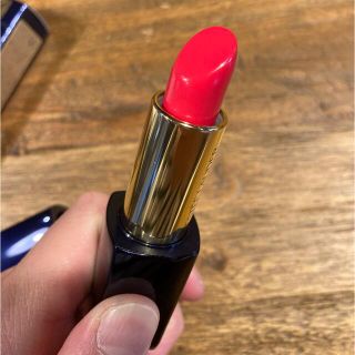 エスティローダー(Estee Lauder)のエスティーローダー　ピュアカラーエンヴィ　537 スピークアウト(口紅)