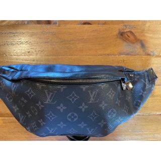 ルイヴィトン(LOUIS VUITTON)のルイヴィトン　モノグラムディスカバリー　バムバッグ(ボディーバッグ)