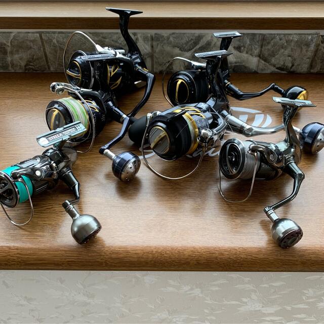 DAIWA - 18イグジスト LT-3000XH SLPカスタムパーツ多数 純正パーツ