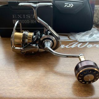 DAIWA - 18イグジスト LT-3000XH SLPカスタムパーツ多数 純正パーツ
