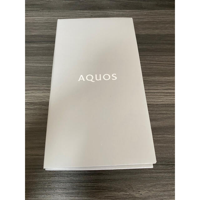 シャープ AQUOS sense 6 SH-RM19 64gb ライトカッパー