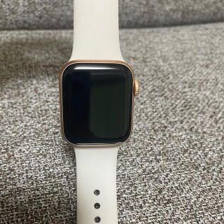 Apple Apple Watch SE(GPSモデル) 40mm ブラック スマートフォン/携帯