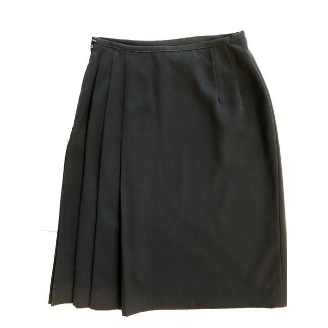 サイズ38 ヴェルサーチ（Versace）プリーツ黒スカート