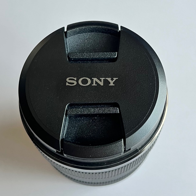 SONY(ソニー)の【新品同様品】SONY FE 24mm F1.4 GM SEL24F14GM スマホ/家電/カメラのカメラ(レンズ(単焦点))の商品写真