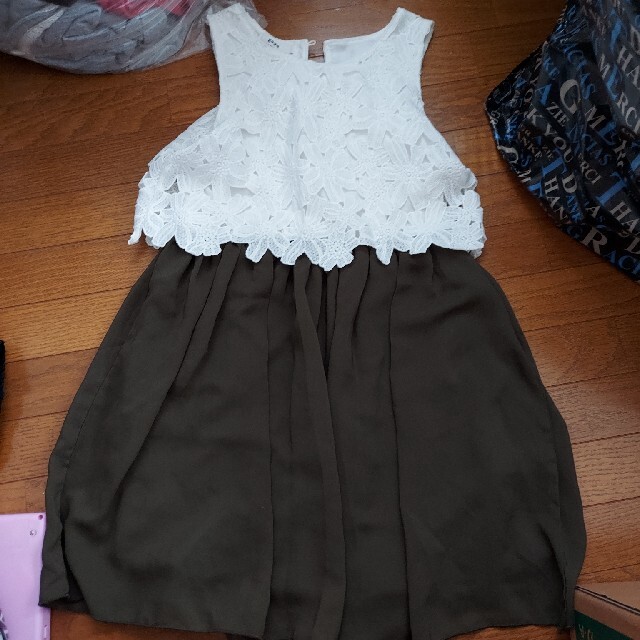 レース　ワンピース キッズ/ベビー/マタニティのキッズ服女の子用(90cm~)(ワンピース)の商品写真