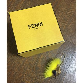 【美品】フェンディ モンスターピアス