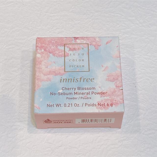 Innisfree(イニスフリー)の新品未開封　イニスフリー　ノーセバムミネラル　チェリーブロッサム　桜　限定 コスメ/美容のベースメイク/化粧品(フェイスパウダー)の商品写真