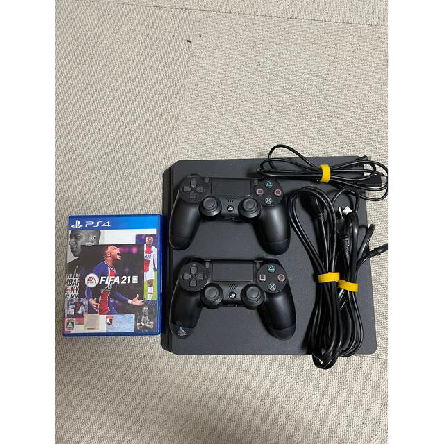 PS4 コントローラー2個付き　FIFA21同梱