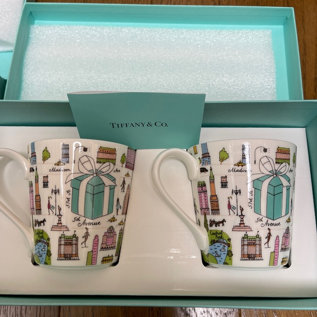 Tiffany & Co. - ティファニー 5th アベニュー マグカップ、ソーサ 各2 ...