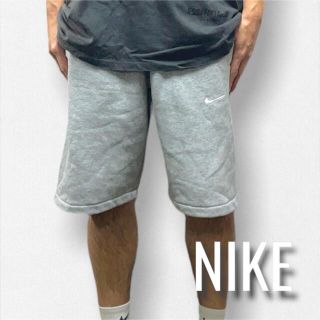 ナイキ(NIKE)のNike ハーフパンツ ショートパンツ グレー 灰　XL(ショートパンツ)