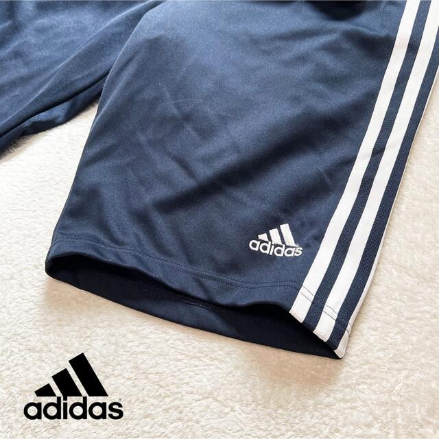 adidas(アディダス)の【良品　古着】アディダス　ハーフパンツ　メンズL ネイビー メンズのパンツ(ショートパンツ)の商品写真