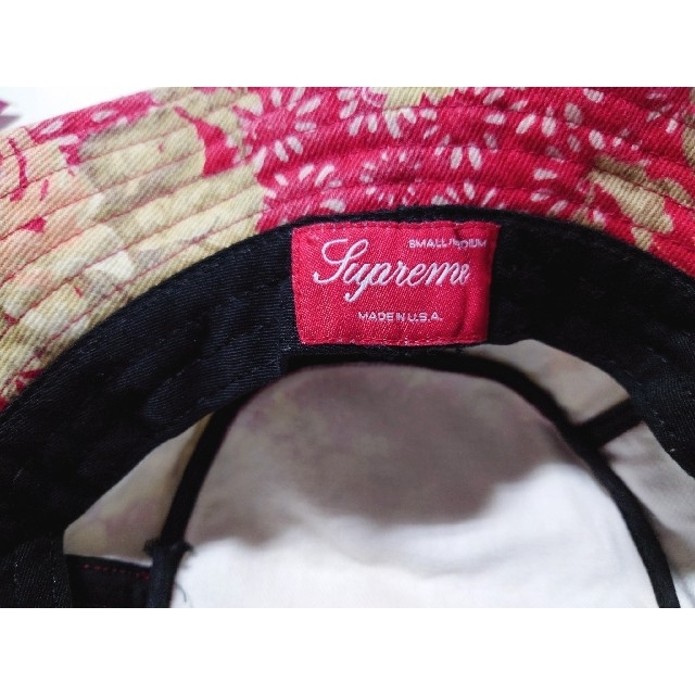 Supreme(シュプリーム)の花柄バケットハット メンズの帽子(ハット)の商品写真