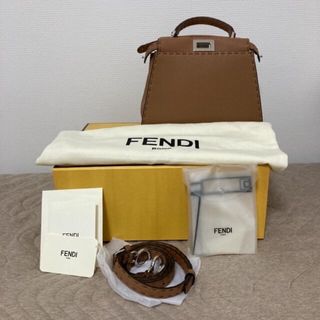 フェンディ(FENDI)のFENDI フェンディ　ピーカブー ミニ セレリア バッグ(ショルダーバッグ)