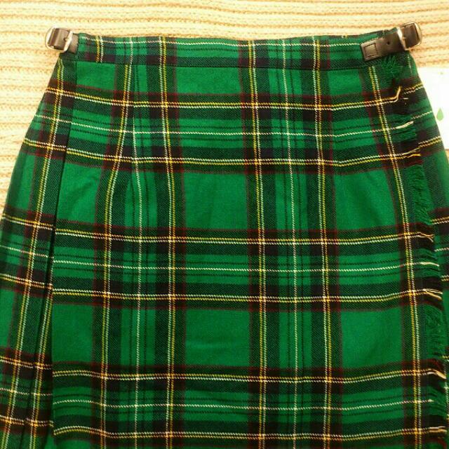 UNITED ARROWS green label relaxing(ユナイテッドアローズグリーンレーベルリラクシング)のチェック巻きスカート♡未使用品 

 レディースのスカート(ロングスカート)の商品写真