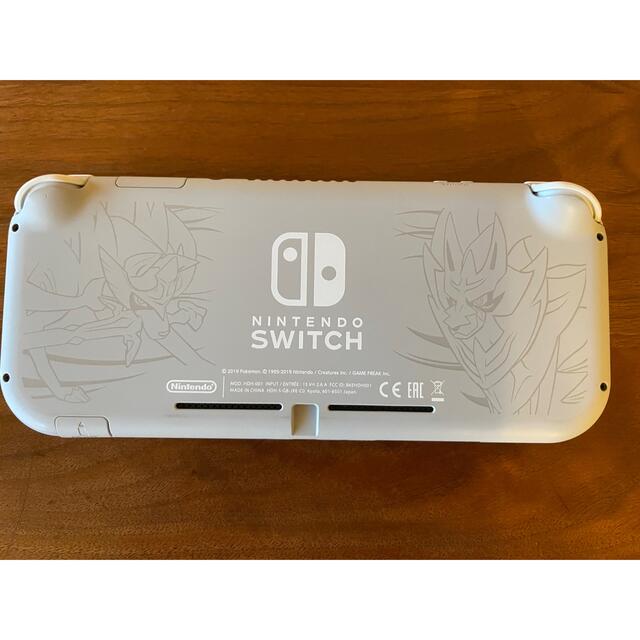 Nintendo Switch(ニンテンドースイッチ)のNintendo Switch Lite ザシアン・ザマゼンタ エンタメ/ホビーのゲームソフト/ゲーム機本体(家庭用ゲーム機本体)の商品写真