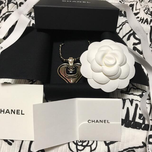 お値下げ2021CHANELハートネックレス