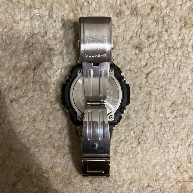 G-SHOCK(ジーショック)の【送料込】G-SHOCK ケース付き メンズの時計(腕時計(アナログ))の商品写真