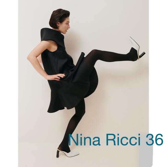 NINA RICCI - お値下げ 定価25万円 Nina Ricci シルクブラック NINA RICCI - お値下げ 定価25万円 Nina Ricci シルクブラック