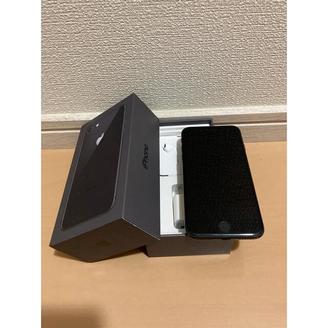 スマホ/家電/カメラiPhone8ブラック本体　美品