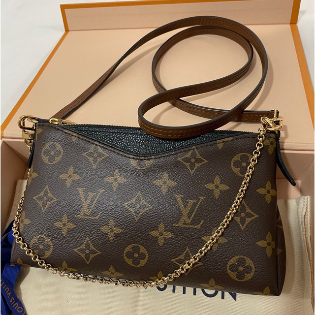 LOUIS VUITTON ルイヴィトン モノグラム パラス