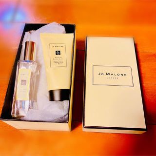 ジョーマローン(Jo Malone)の★ももぐく様専用★ジョーマローン レッドローズコロン・ハンドクリームセット(香水(女性用))