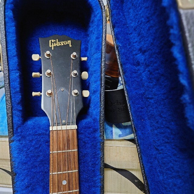 Gibson(ギブソン)のgibson ギブソン　arlo guthrie LG-2 3/4 楽器のギター(アコースティックギター)の商品写真