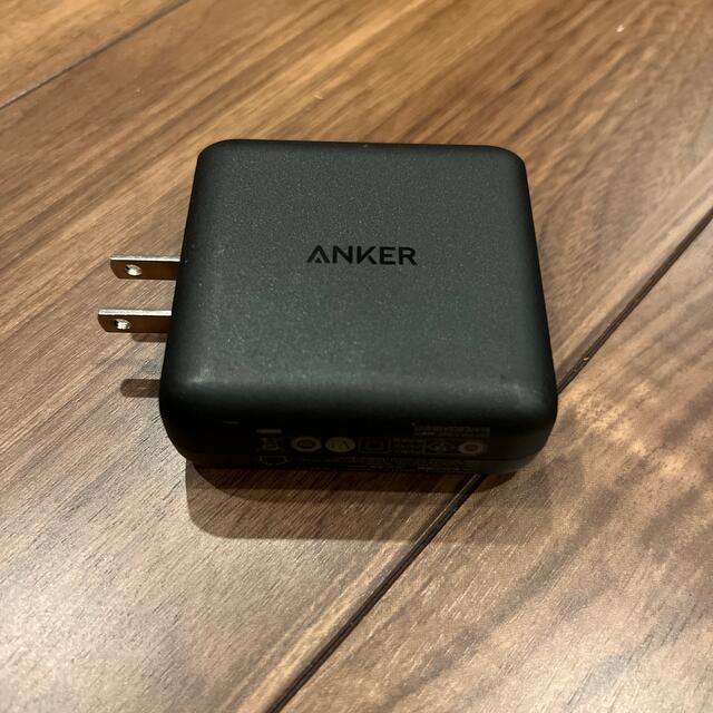 Anker PowerPort Speed 2（39.5W USB急速充電器） スマホ/家電/カメラのスマートフォン/携帯電話(バッテリー/充電器)の商品写真