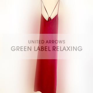 ユナイテッドアローズグリーンレーベルリラクシング(UNITED ARROWS green label relaxing)のgreen label relaxing キャミソールワンピース　サテン風(ロングワンピース/マキシワンピース)