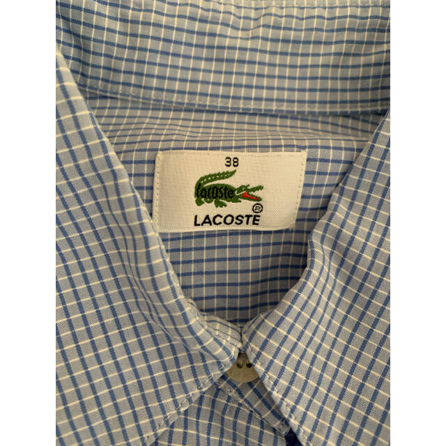 LACOSTE(ラコステ)の【美品】ラコステ　ギンガムチェック　シャツ　水色　ワニ　38サイズ  M レディースのトップス(シャツ/ブラウス(長袖/七分))の商品写真