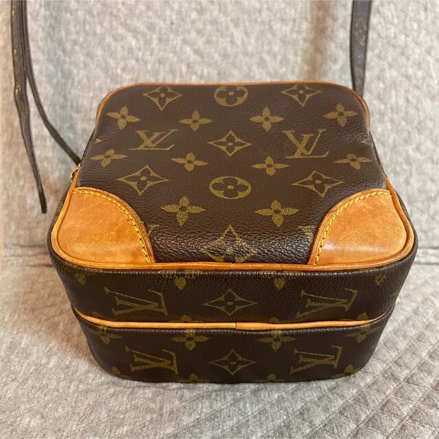 LOUIS VUITTON(ルイヴィトン)のルイヴィトン アマゾン ショッパー付き レディースのバッグ(ショルダーバッグ)の商品写真